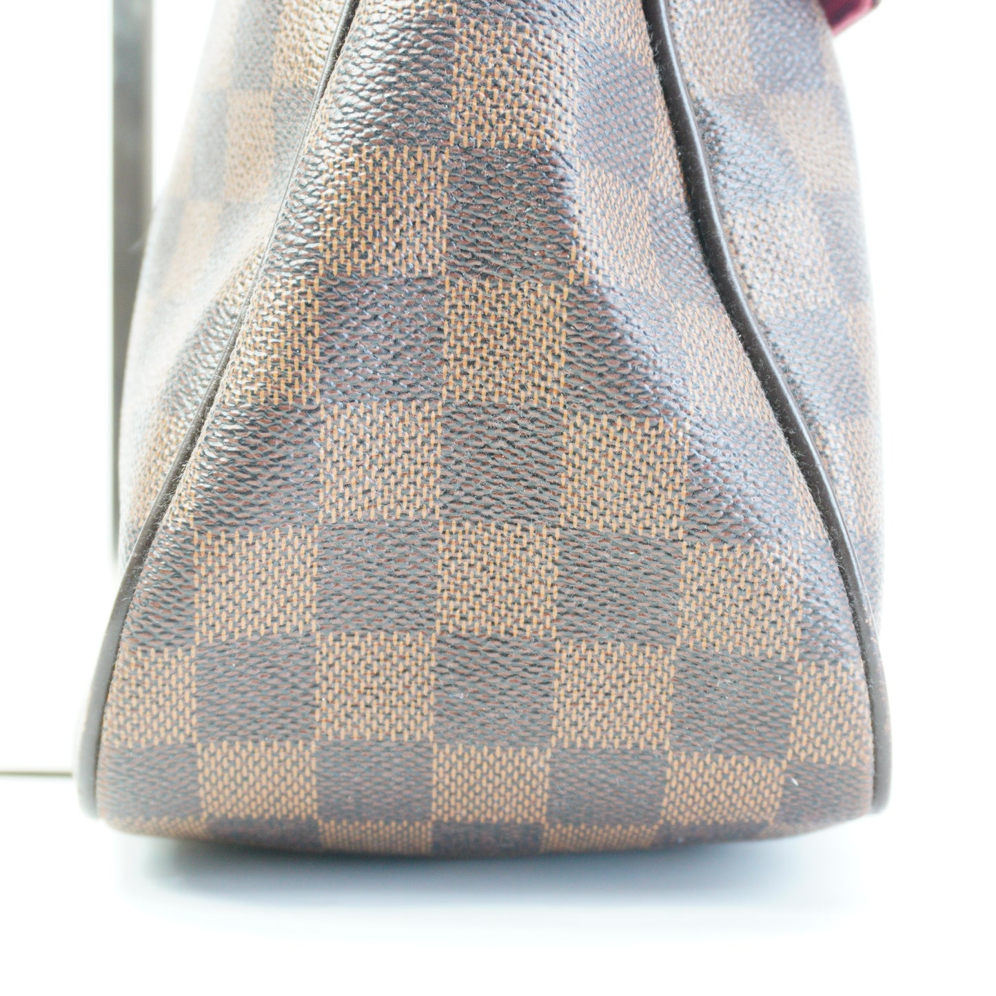 Louis Vuitton	Besace Rosebery GHW Medium