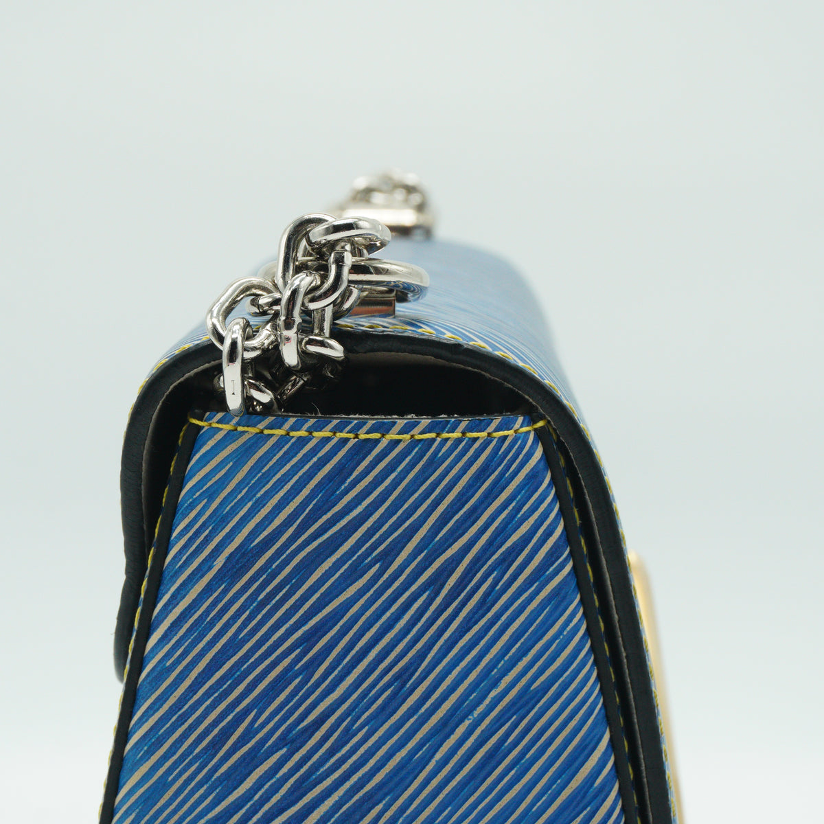 Louis Vuitton Twist MM Handbag Blue SHW