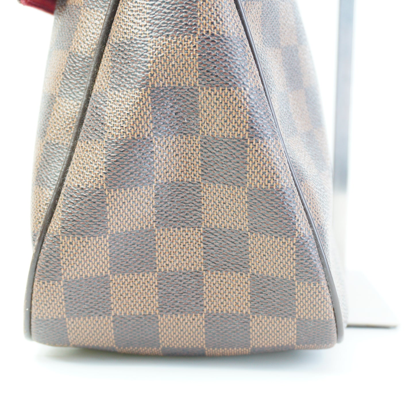 Louis Vuitton	Besace Rosebery GHW Medium