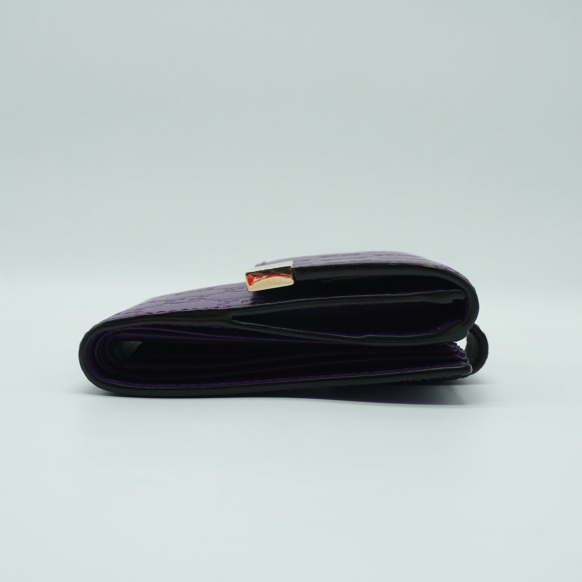 Gucci	Guccissima Leather Wallet