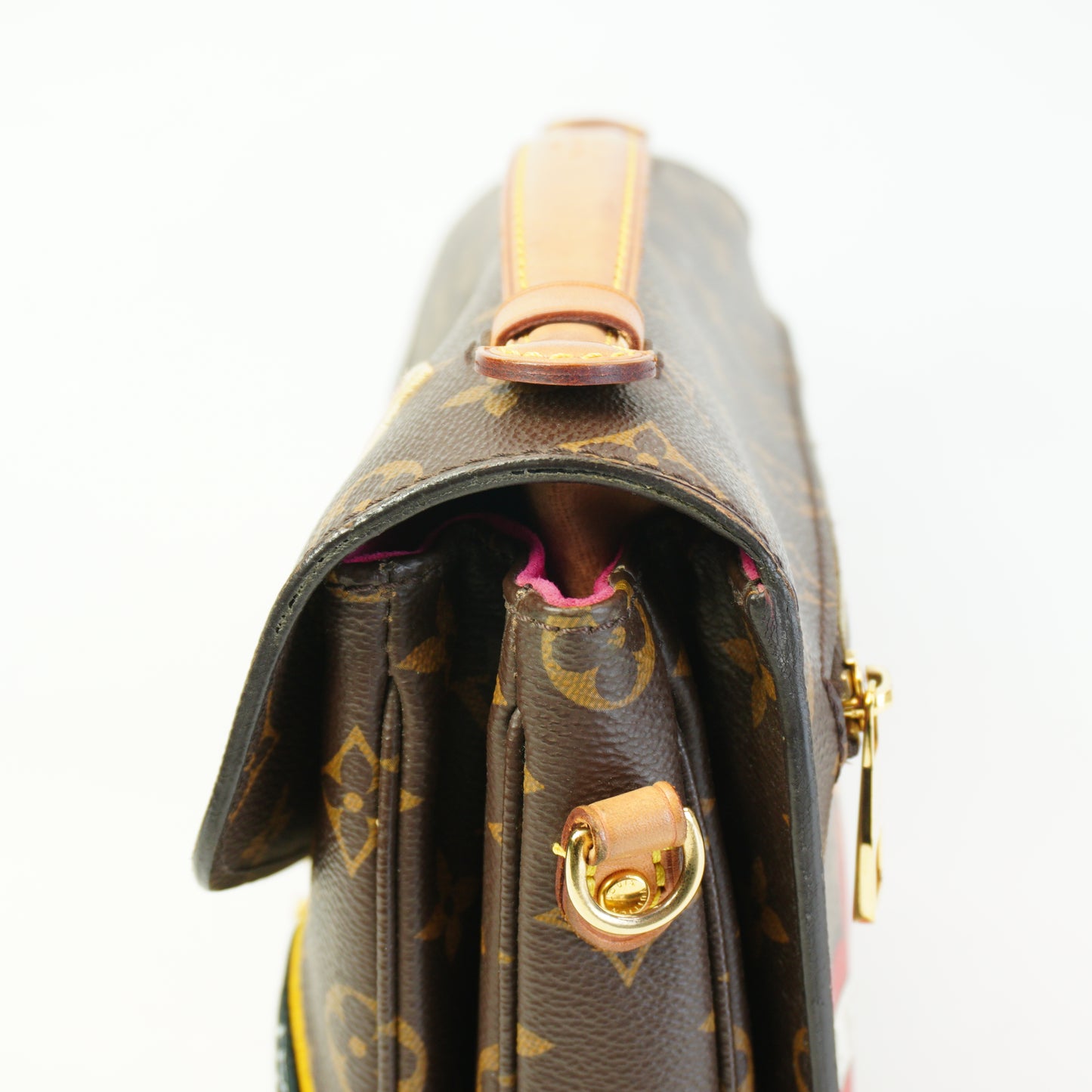 Louis Vuitton	Patches Pochette Metis GHW Small
