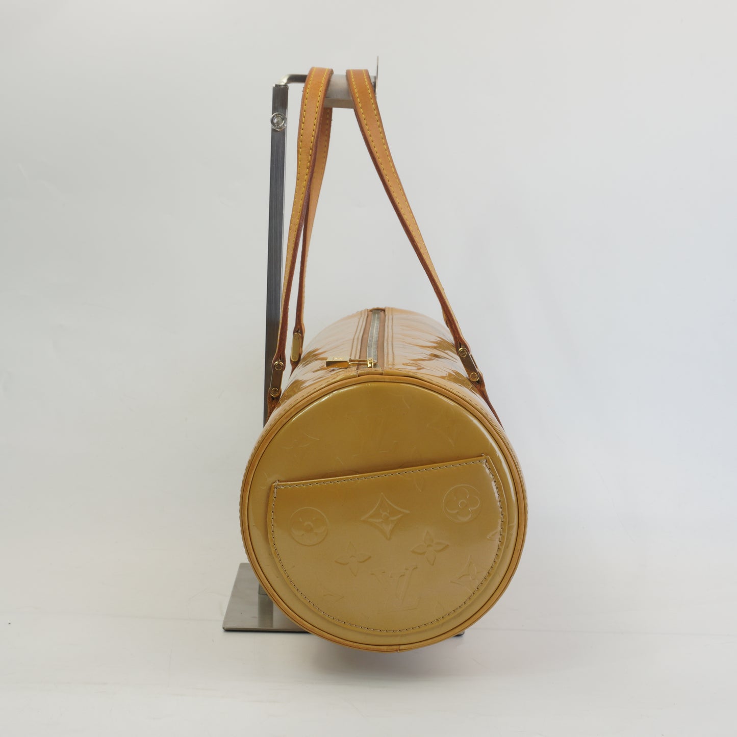 Louis Vuitton	Papillon Patent GHW Medium