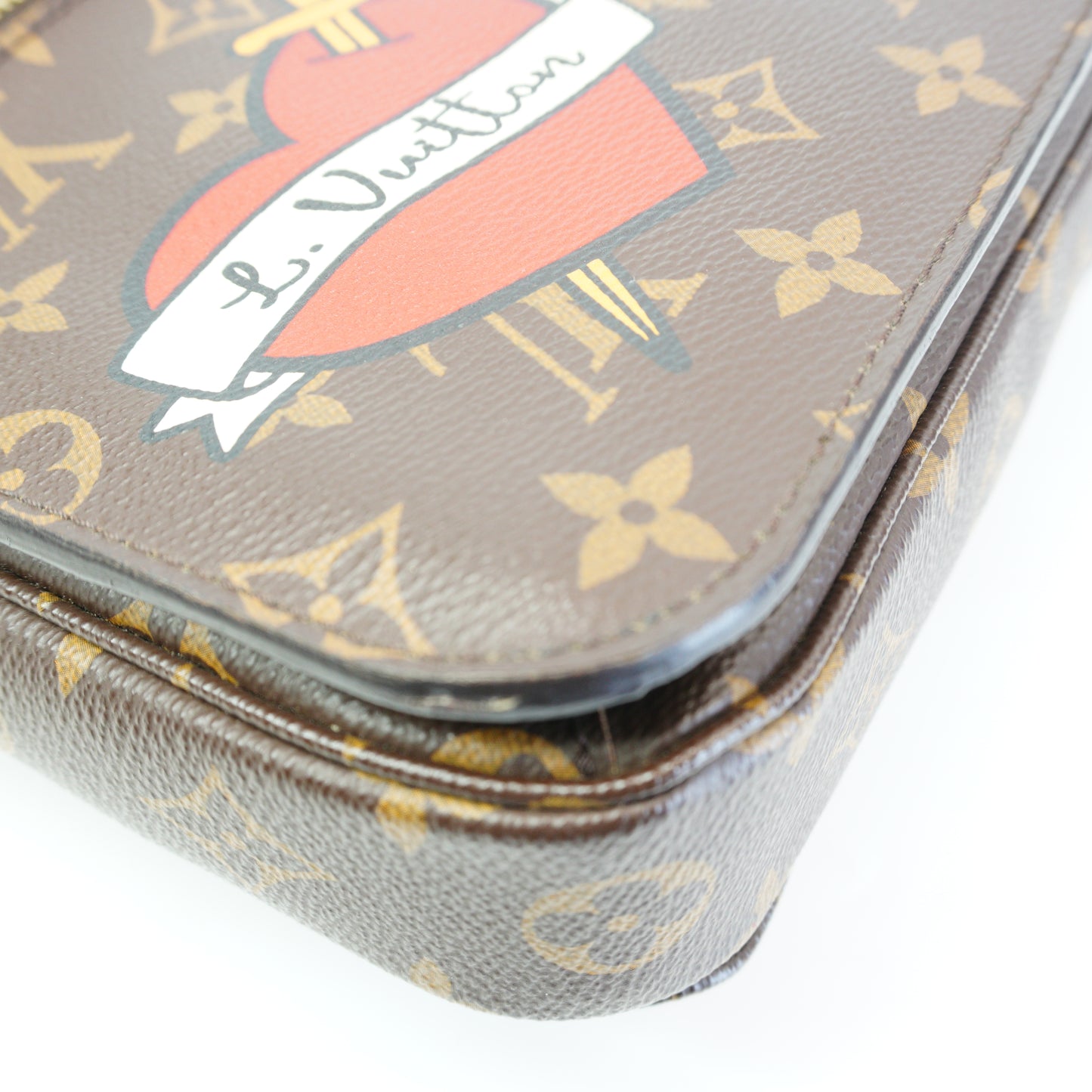 Louis Vuitton	Patches Pochette Metis GHW Small