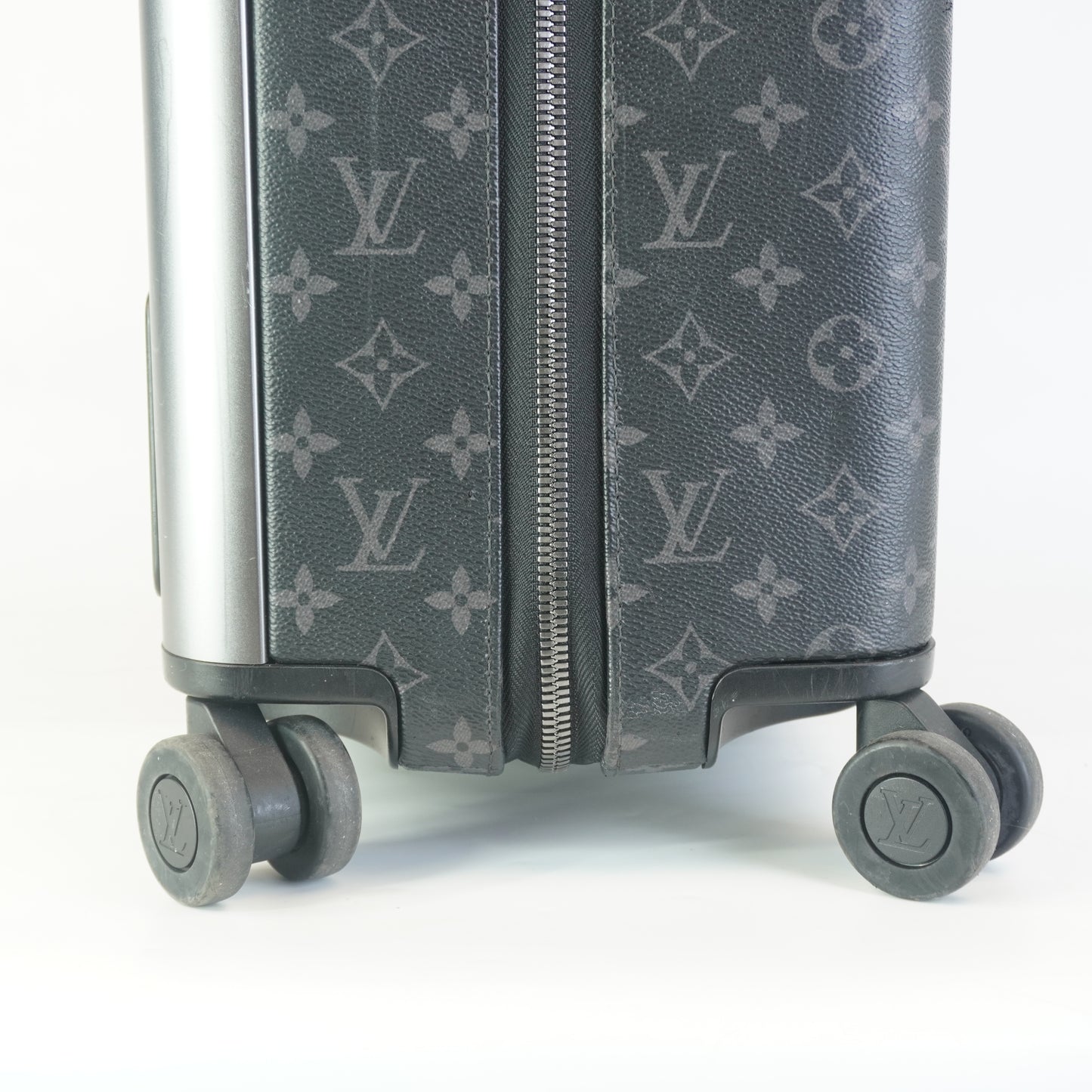 Louis Vuitton	Horizon 70 Black Monogram