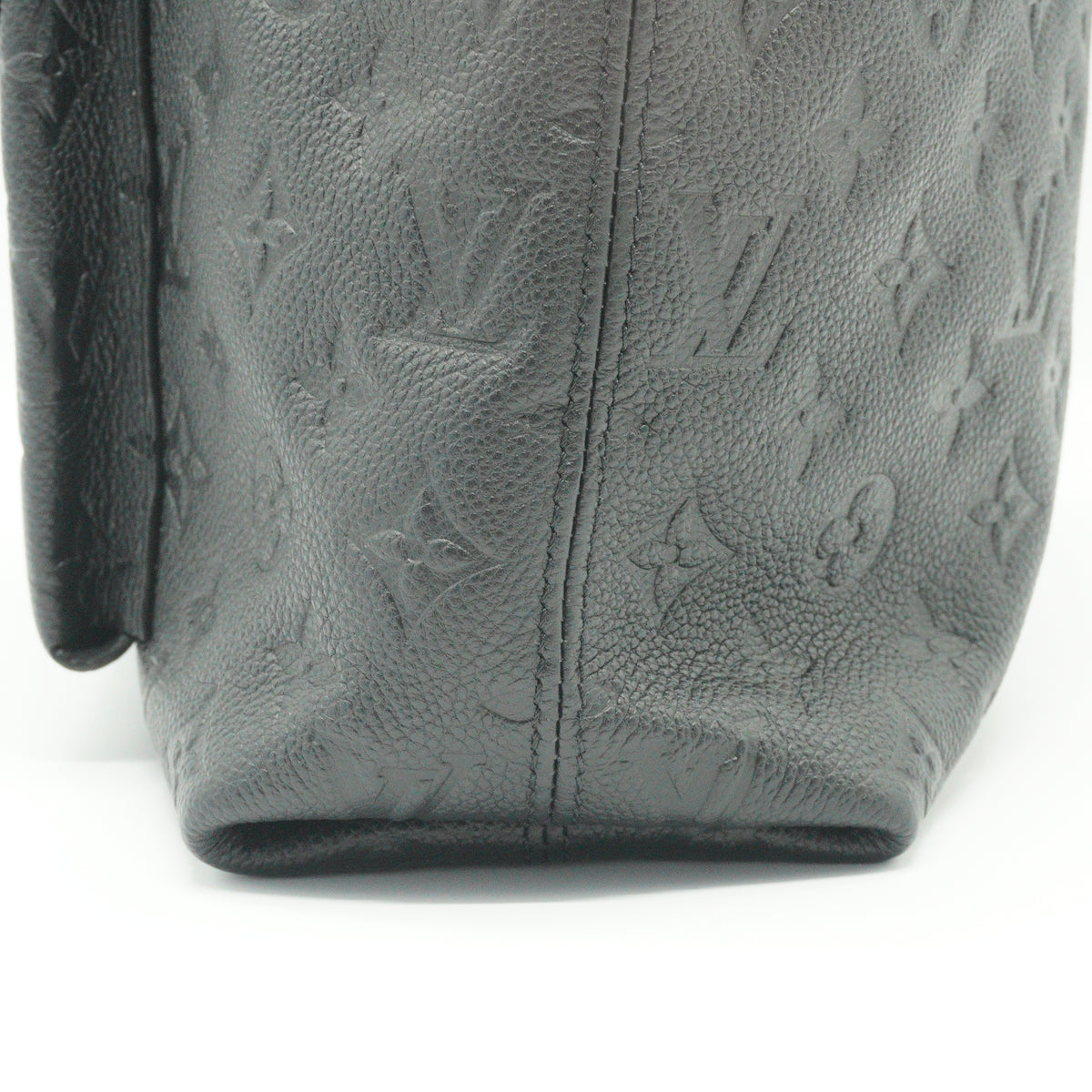 Louis Vuitton	Hobo Metis Large Monogram Empreinte Black GHW