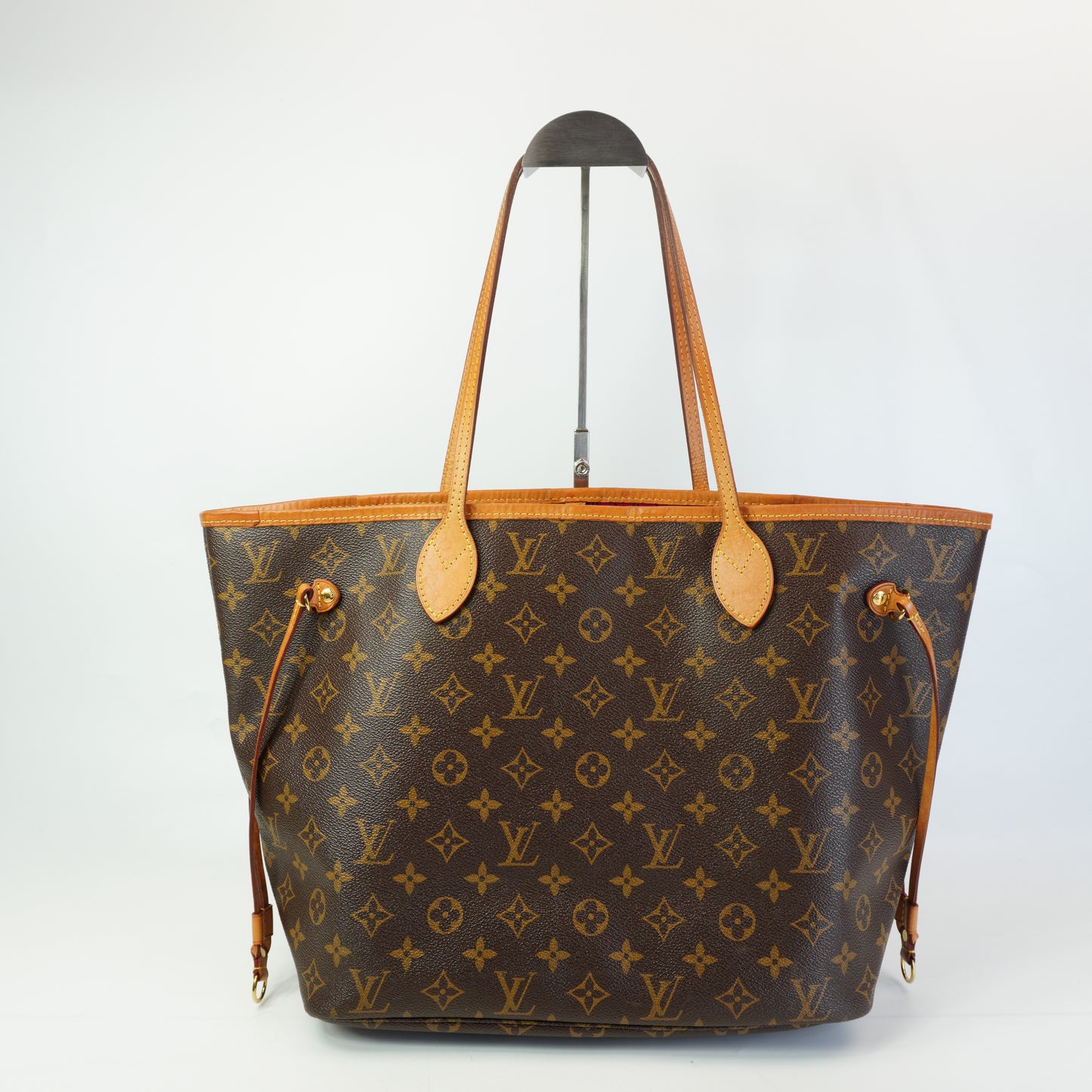 Louis Vuitton	Neverfull Tote Bag GHW MM