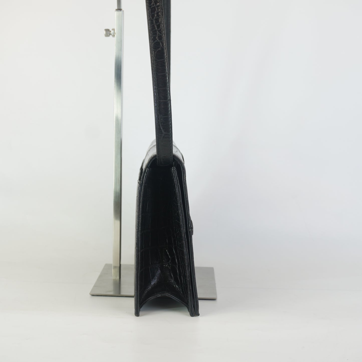YSL	Vintage Croc-Embossed Black