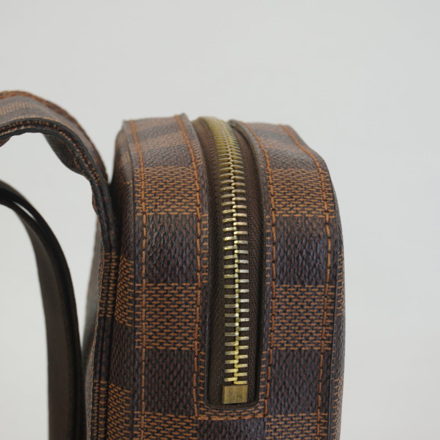 Louis Vuitton	Geronimo DE