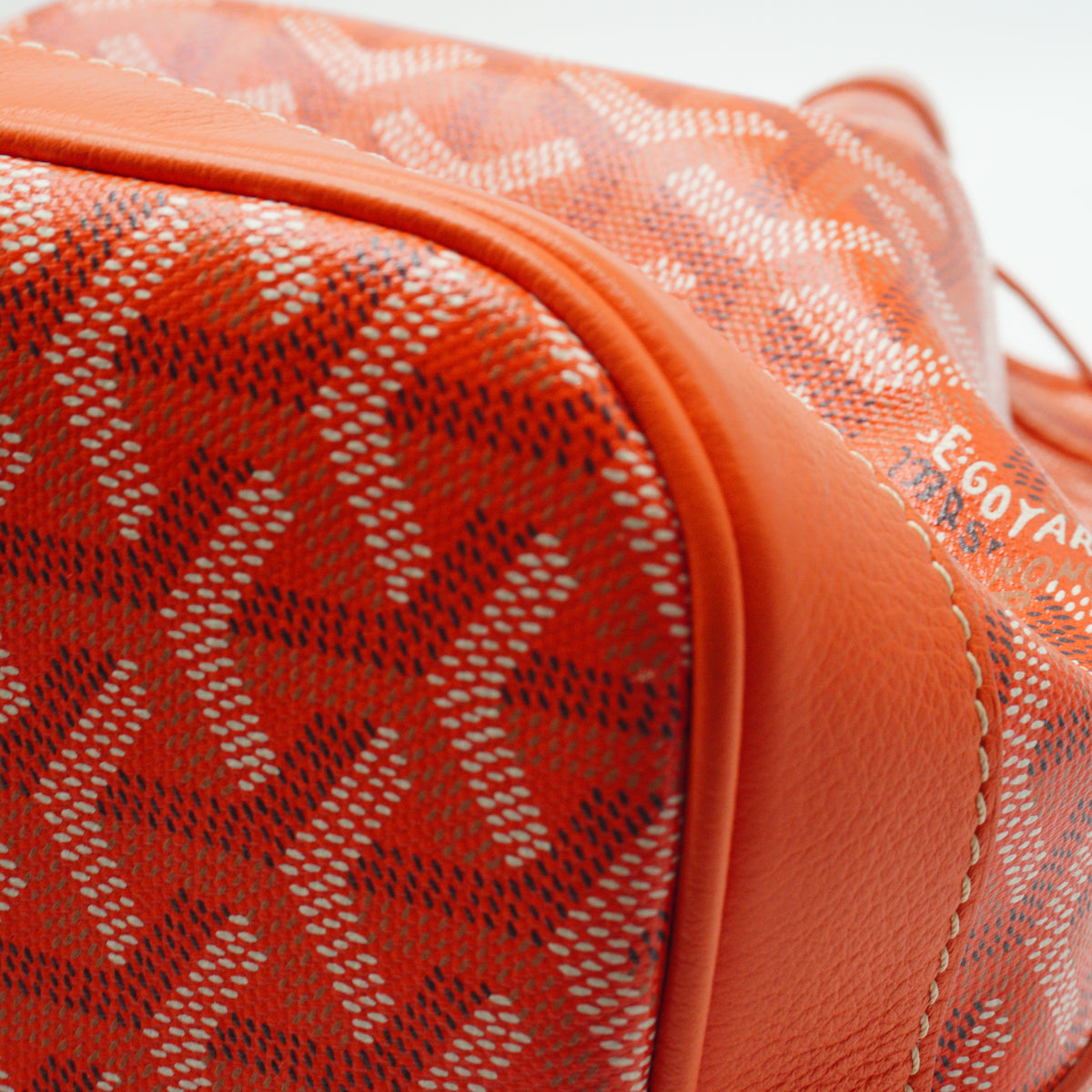 Goyard Petit Flot Bucket Bag Small Orange SHW