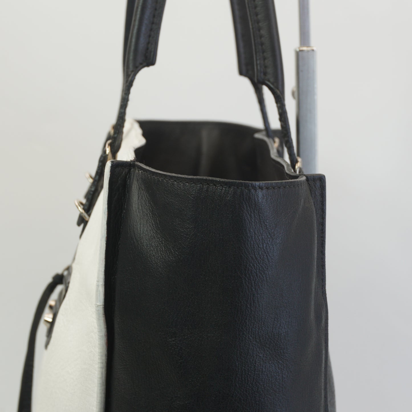 Balenciaga Bicolor Papier Tote GHW Medium