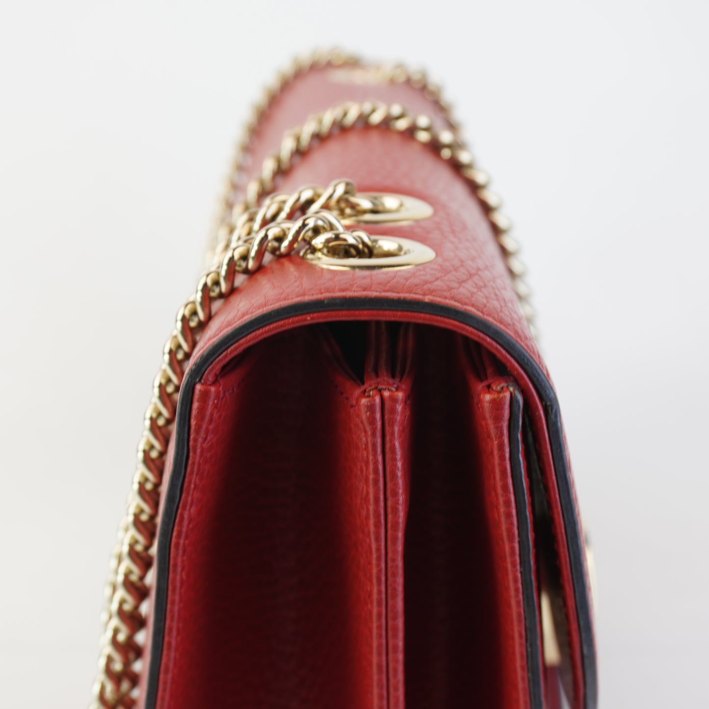 Gucci Medium Dollar Interlocking G Red