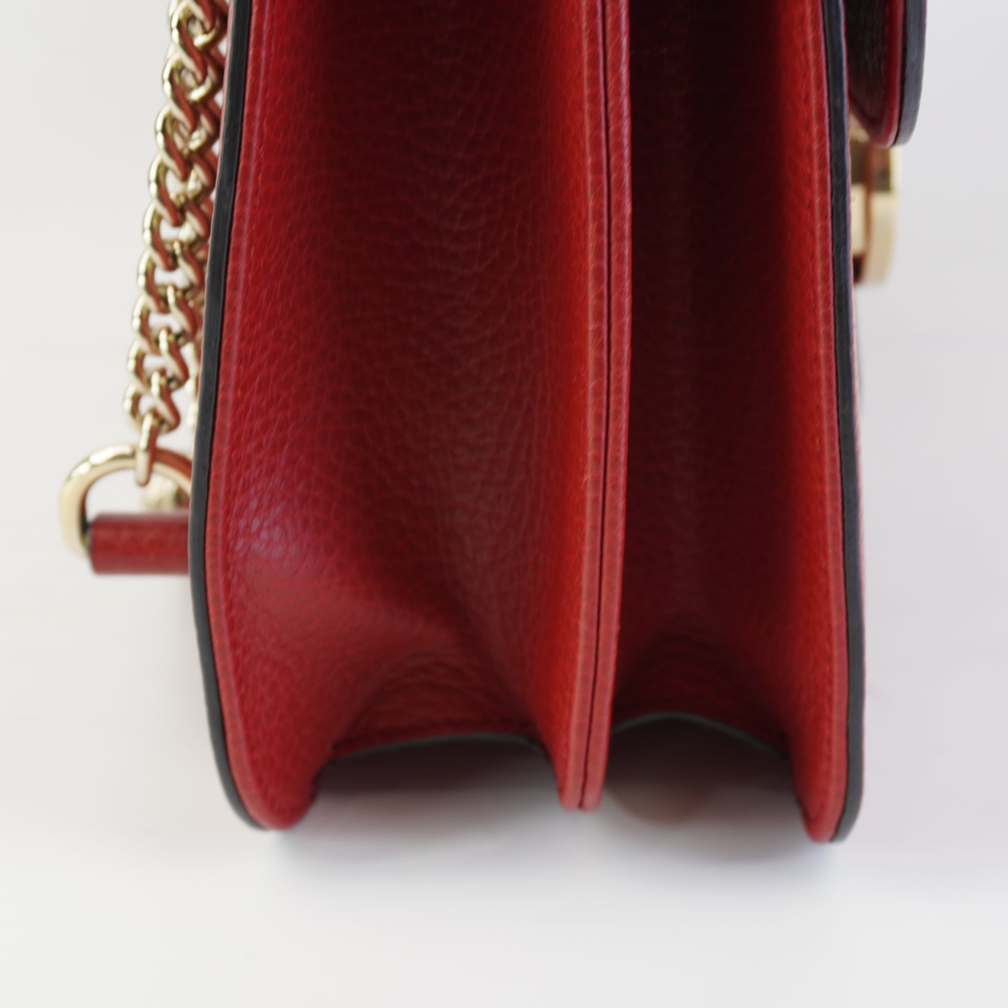 Gucci Medium Dollar Interlocking G Red
