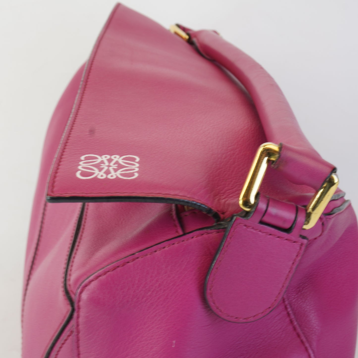 Loewe Puzzle Bag Fuchsia Calfskin Leather