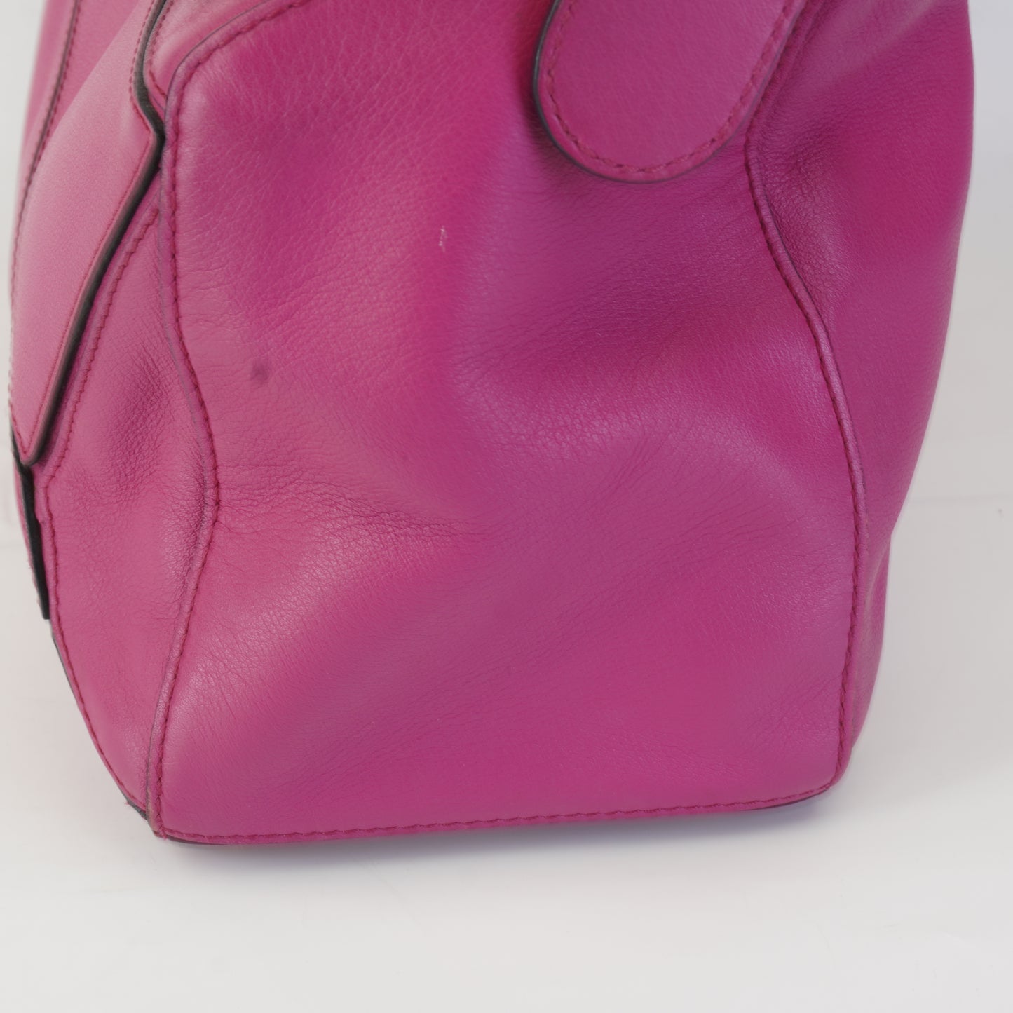 Loewe Puzzle Bag Fuchsia Calfskin Leather