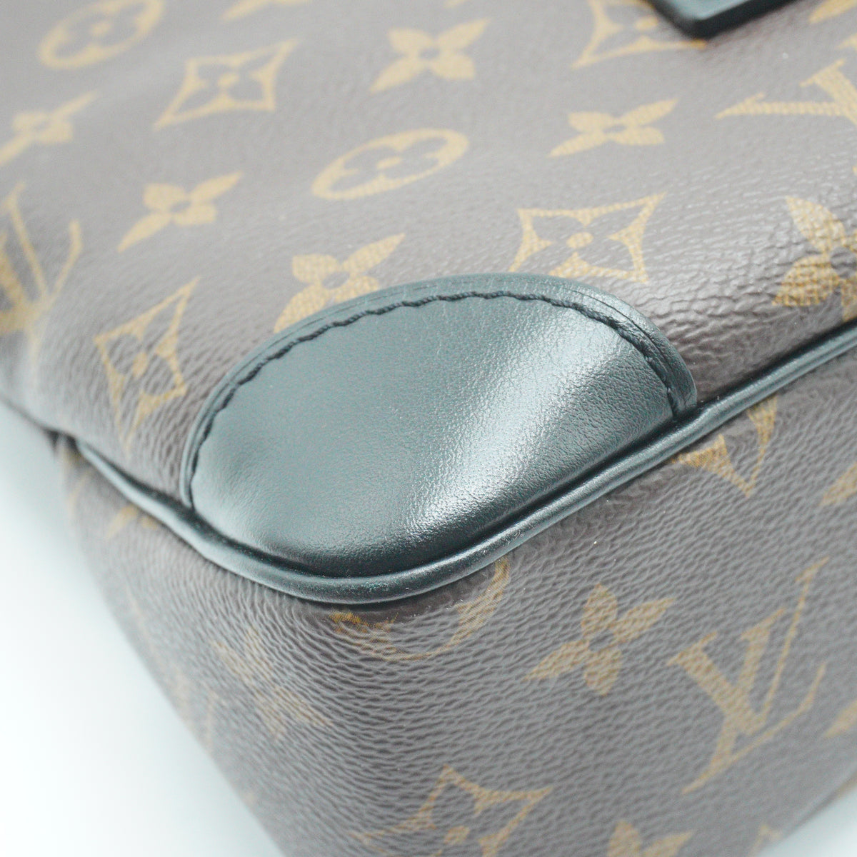 Louis Vuitton Odeon PM Mono GHW