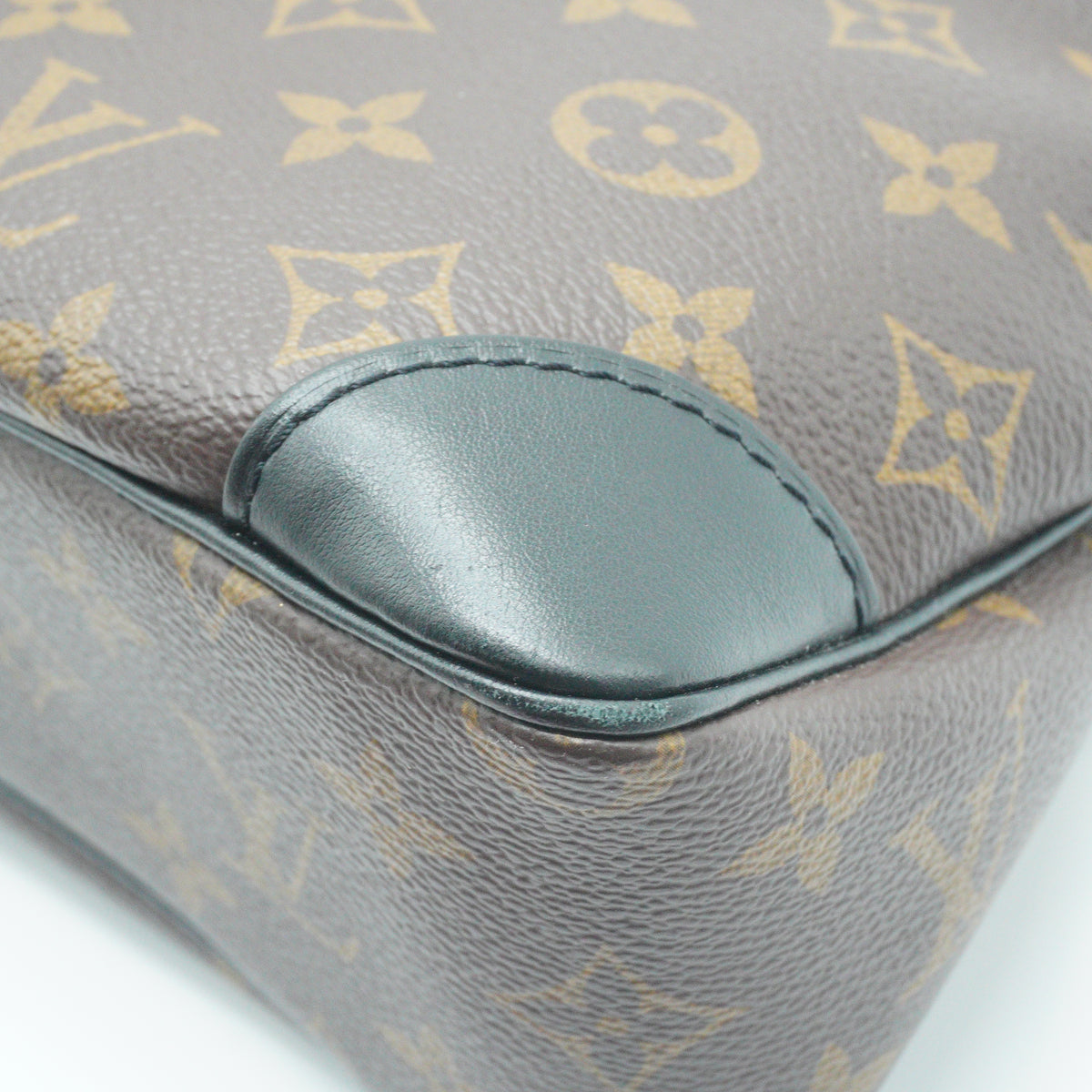 Louis Vuitton Odeon PM Mono GHW