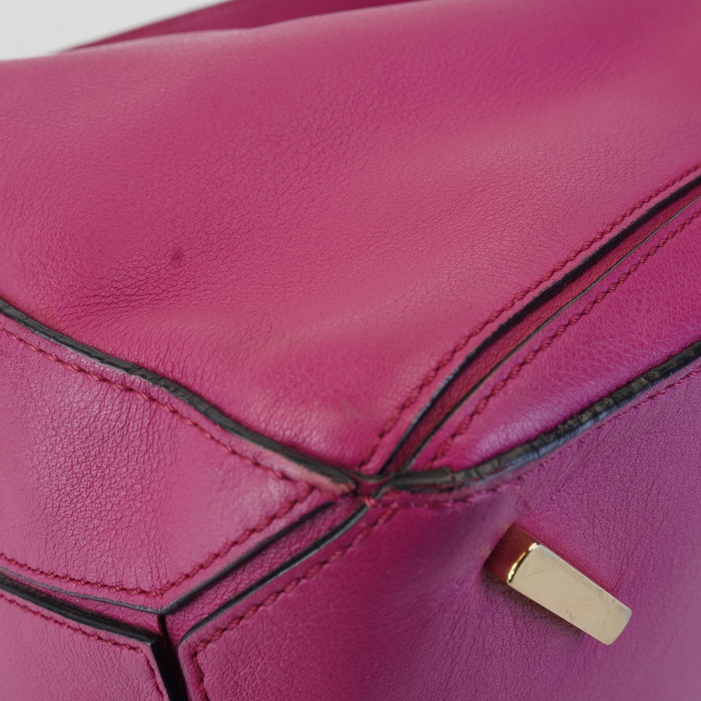 Loewe Puzzle Bag Fuchsia Calfskin Leather