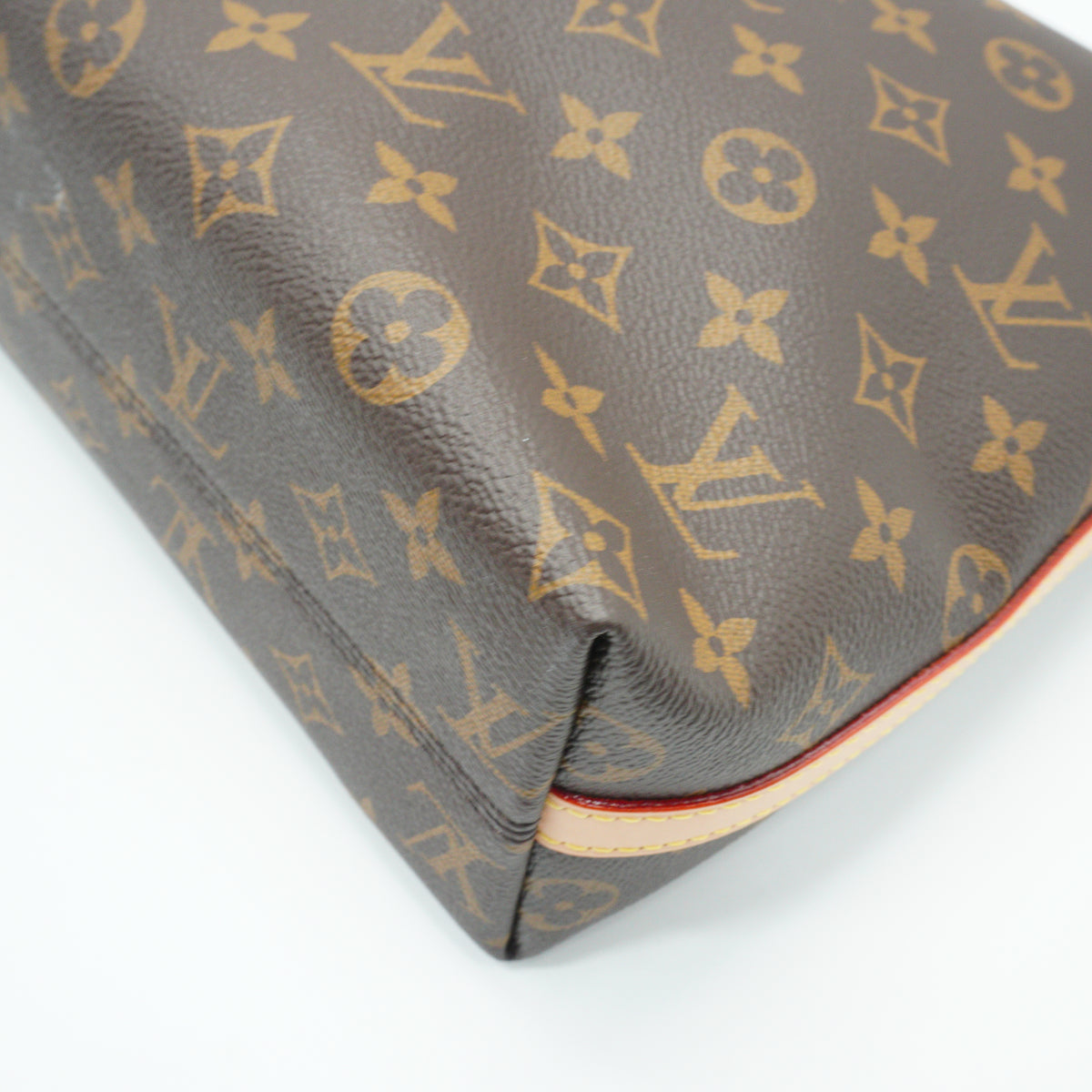 Louis Vuitton	Multipass Monogram Medium GHW