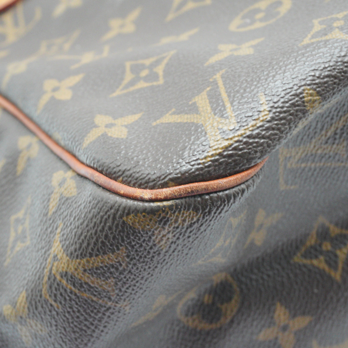Louis Vuitton Batignolles Horizontal Shoulder Bag Mono Large GHW