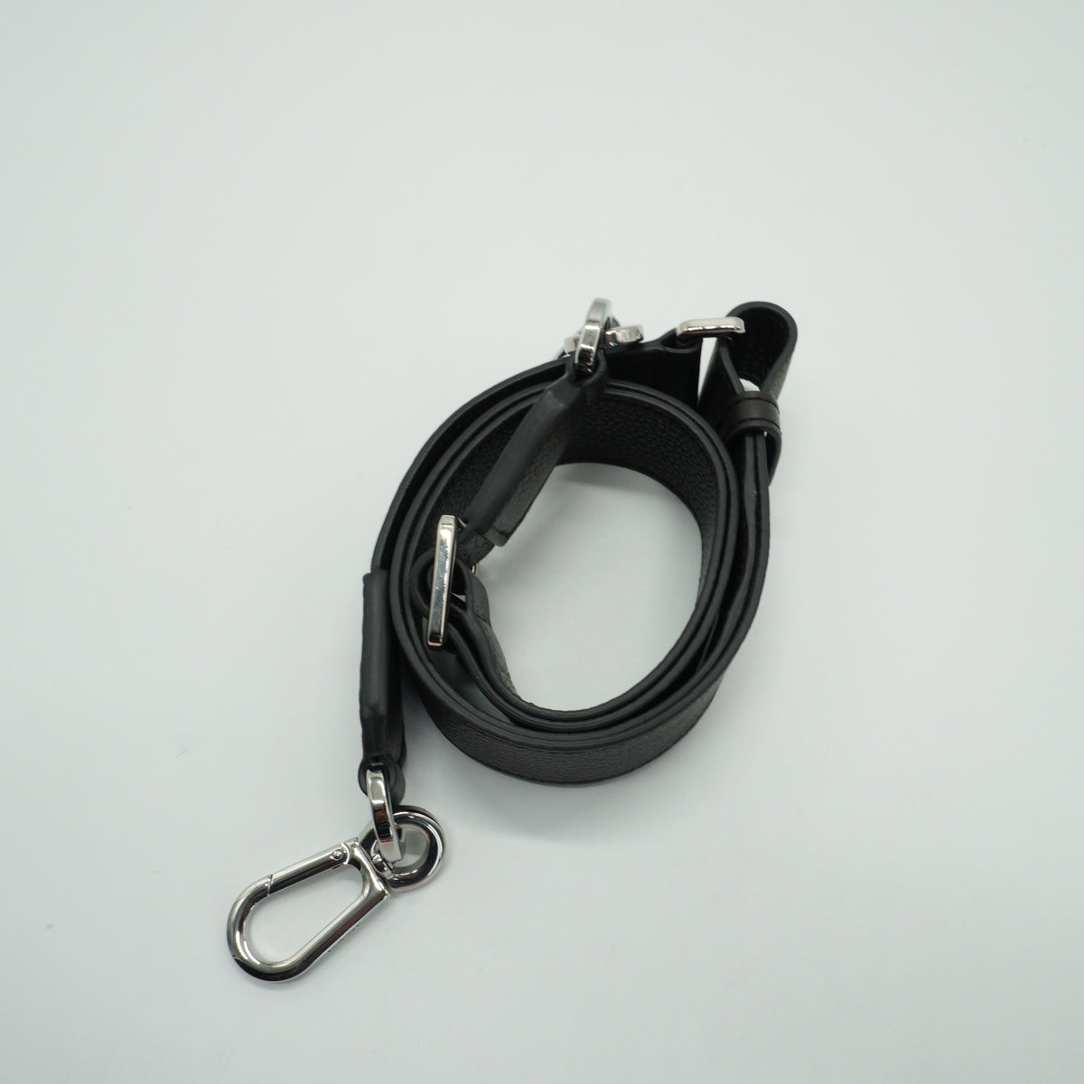 Loewe	Puzzle Large Supple Grained Calfskin Gray GHW