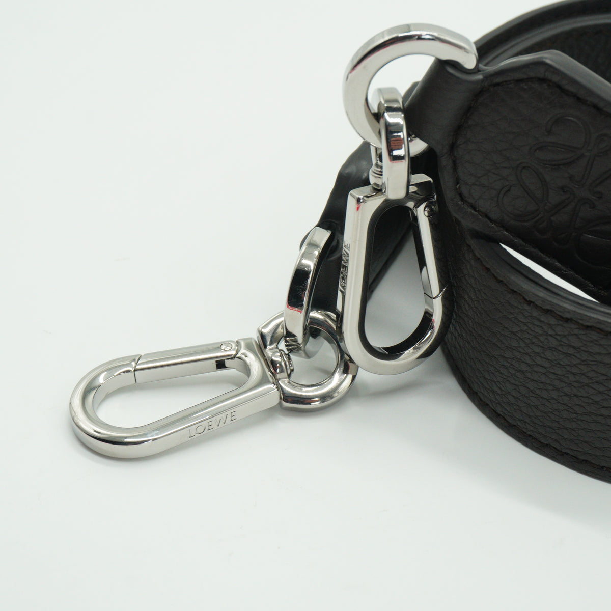 Loewe	Puzzle Large Supple Grained Calfskin Gray GHW
