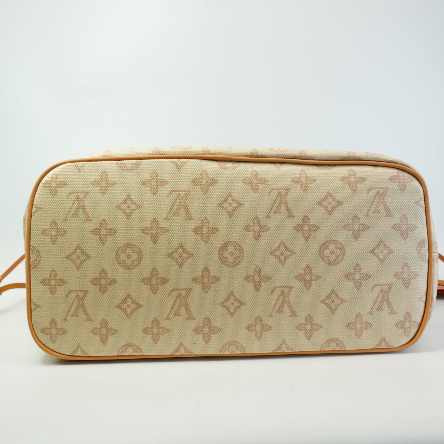 Louis Vuitton	Neverfull Monogram MM Origine