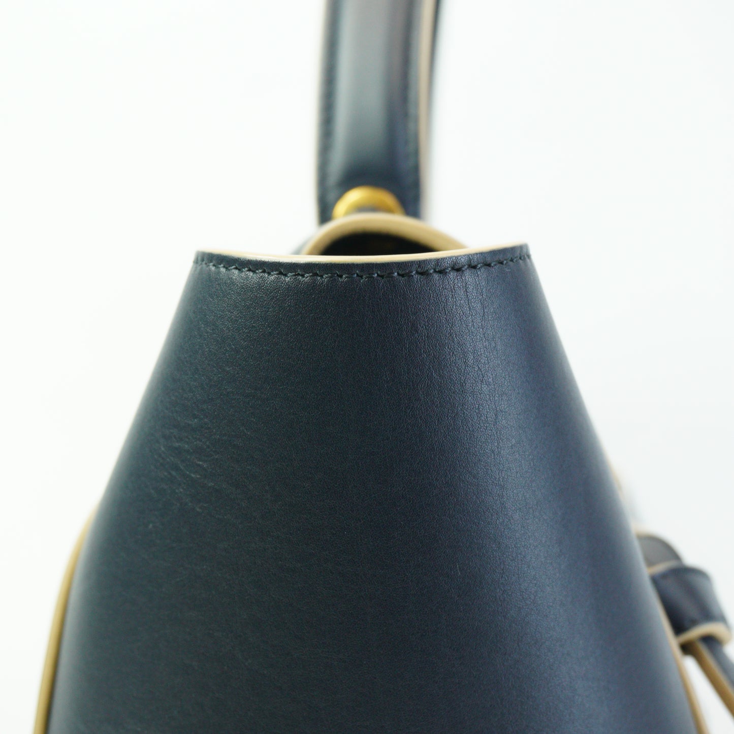Celine	Micro Belt Bag Top Handle GHW