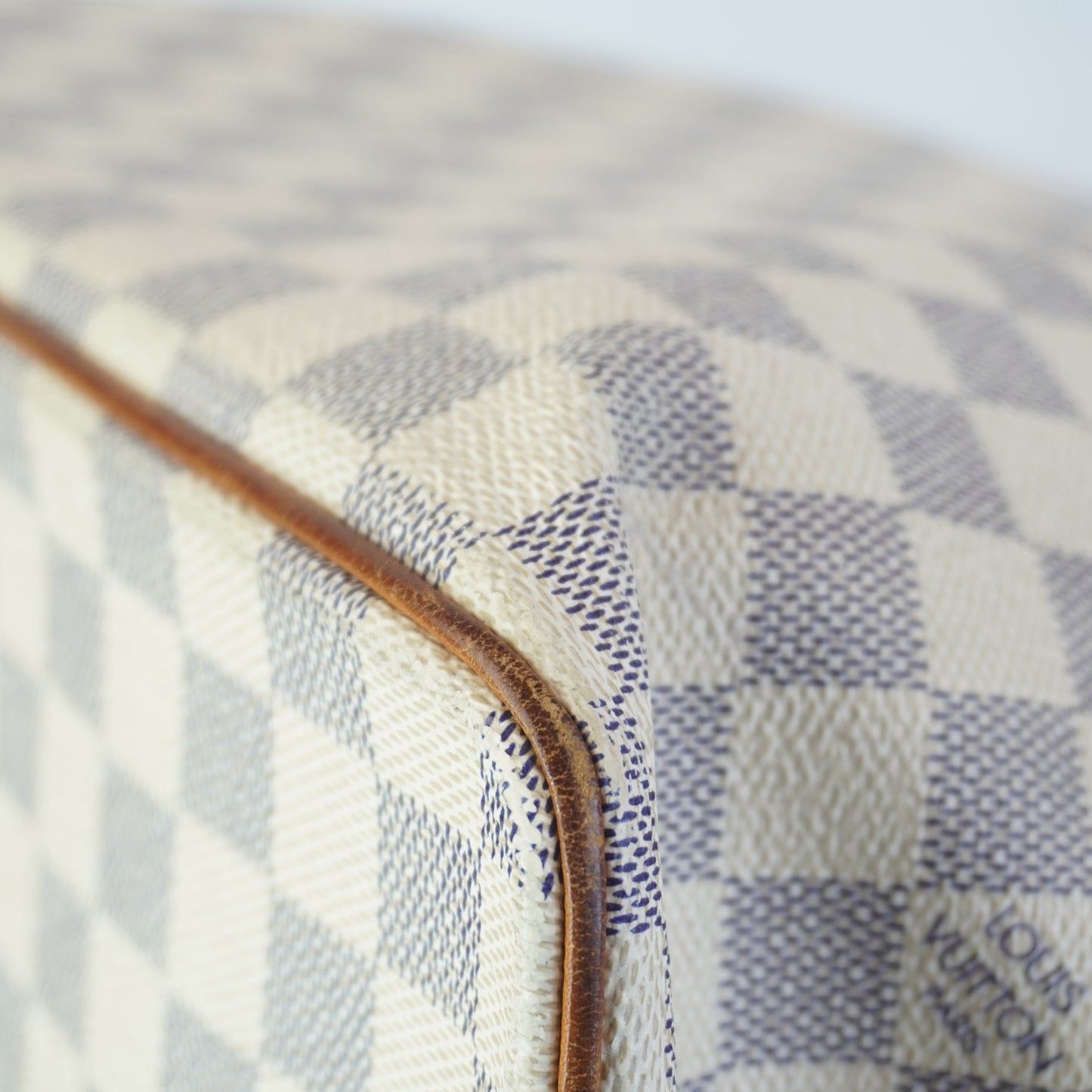 Louis Vuitton	Damier Azur Saleya MM