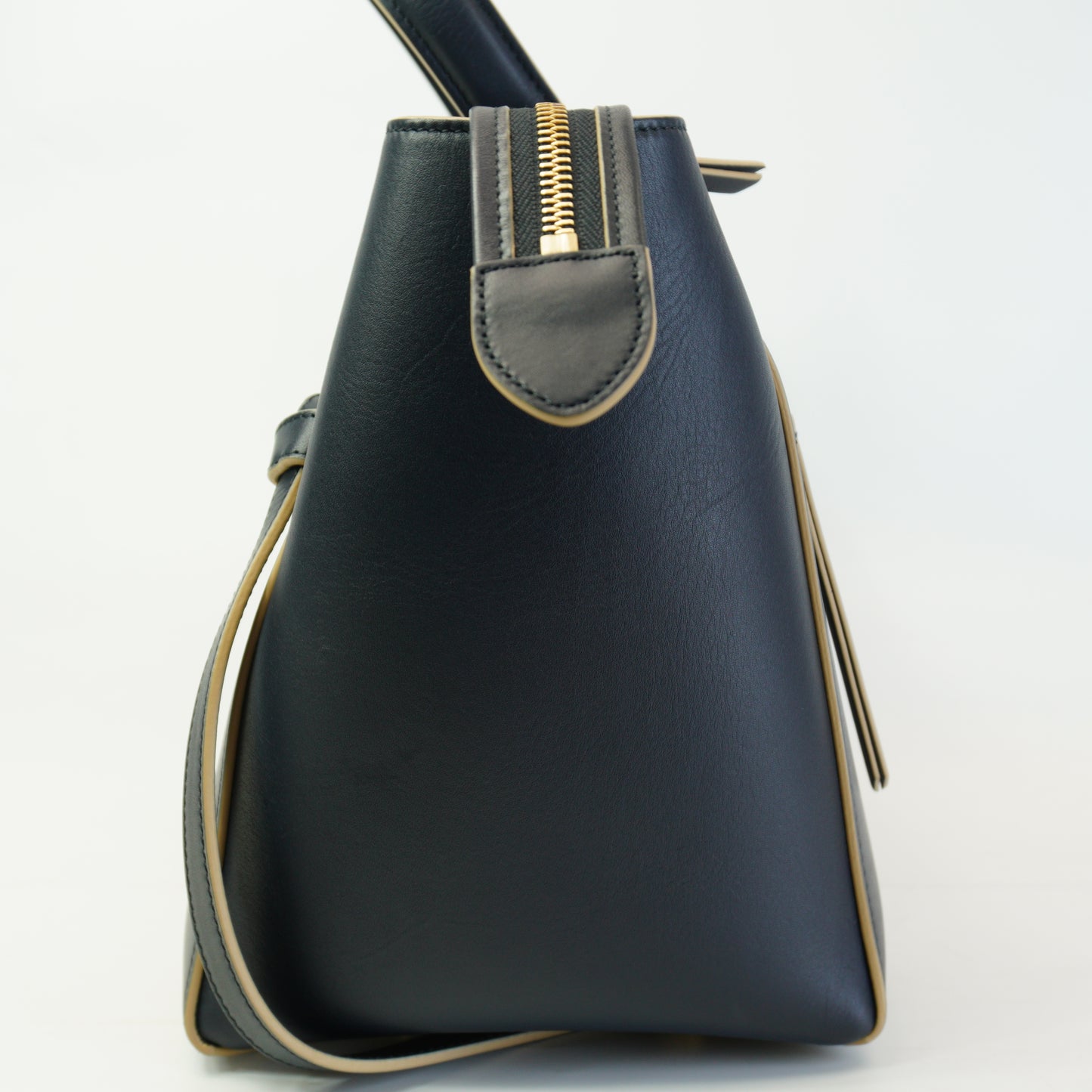 Celine	Micro Belt Bag Top Handle GHW