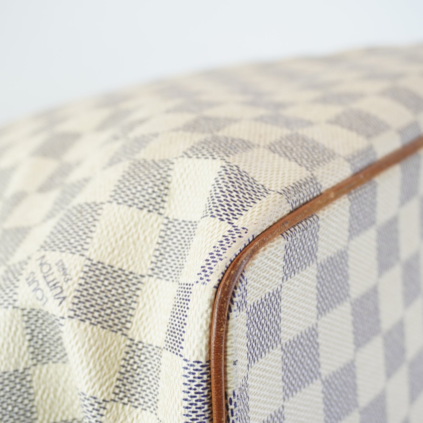 Louis Vuitton	Damier Azur Saleya MM