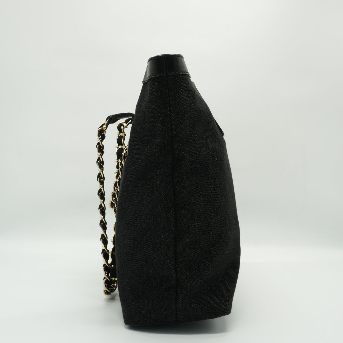 Gucci	GG Canvas Capri Chain Tote Bag medium black GHW