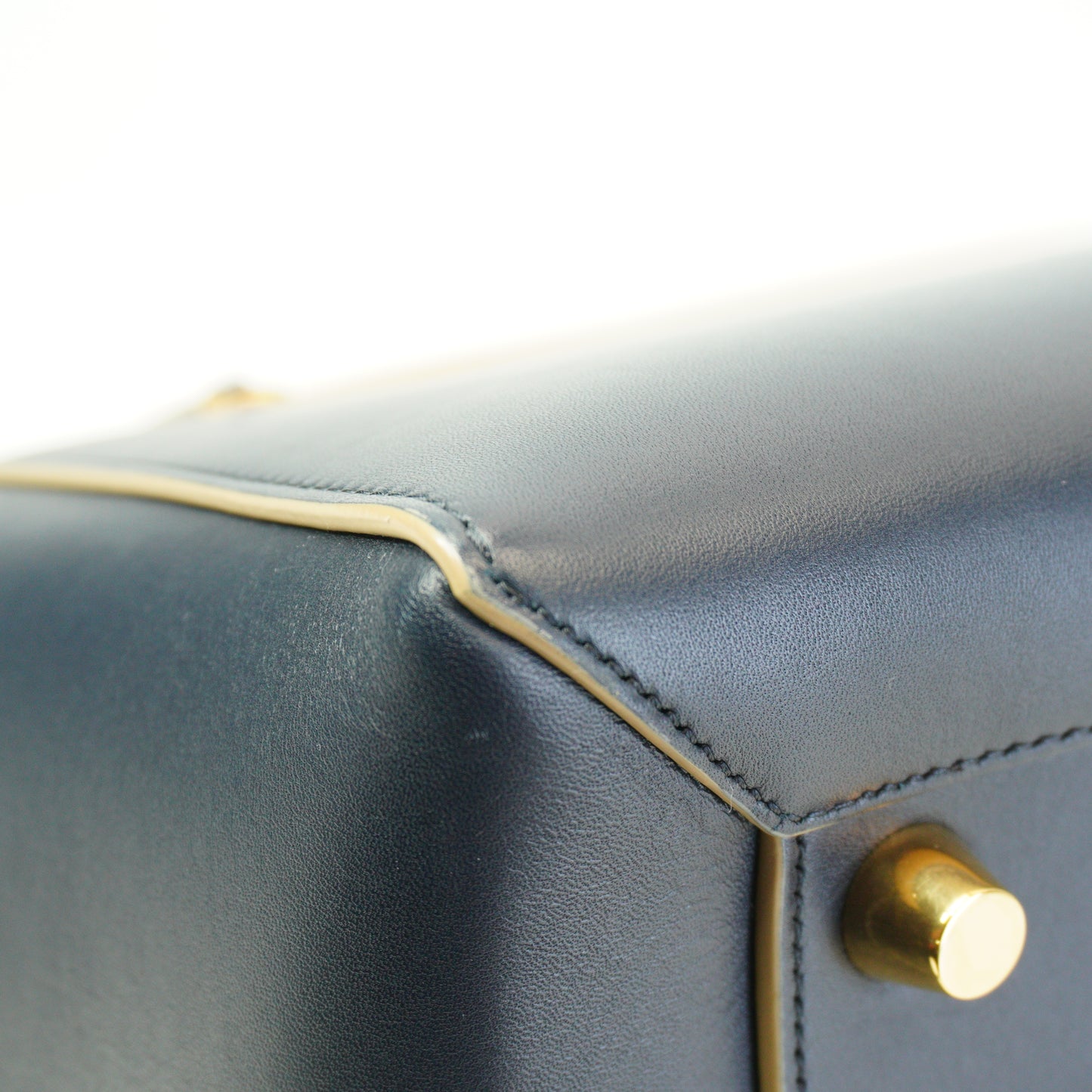 Celine	Micro Belt Bag Top Handle GHW