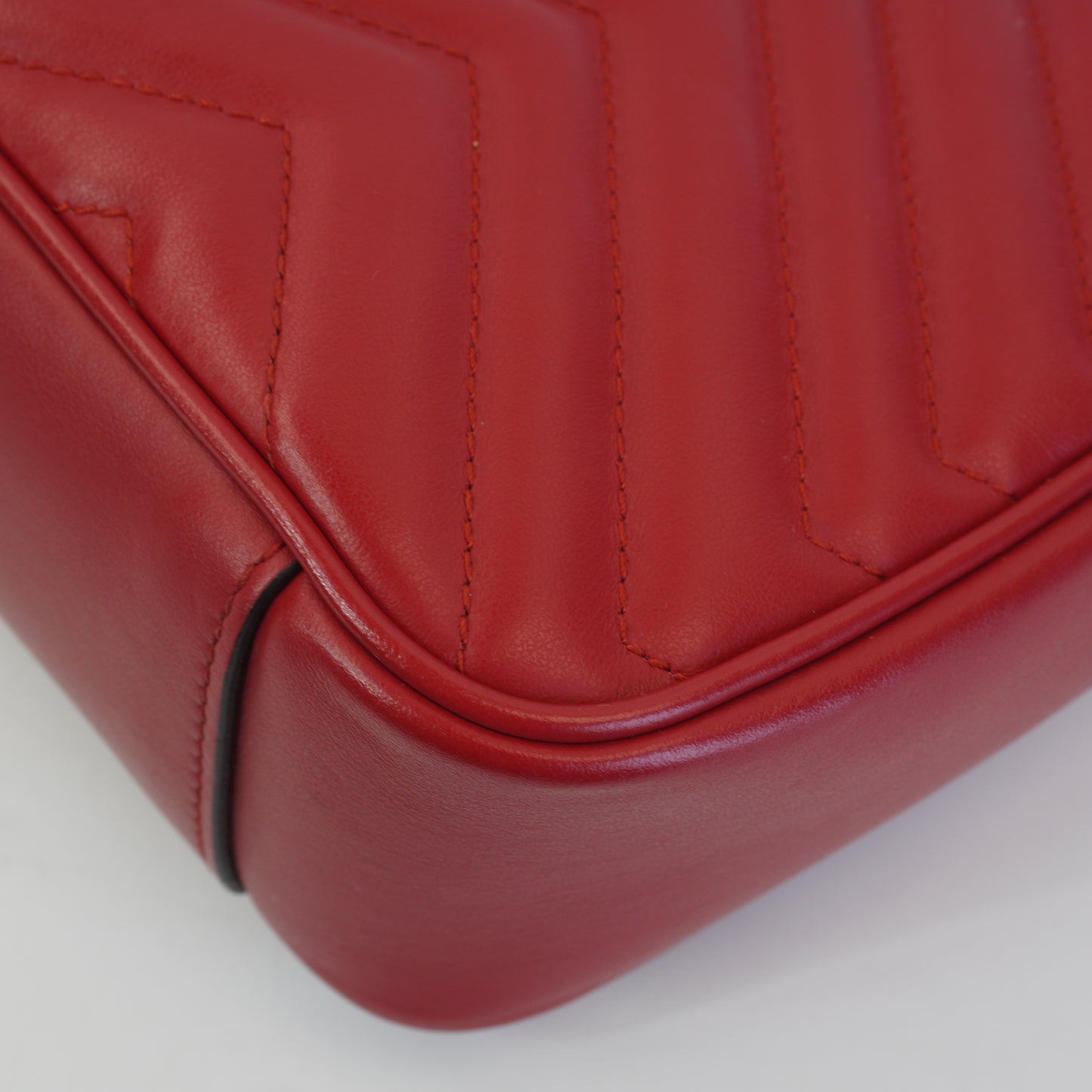 Gucci GG Marmont Red Small GHW