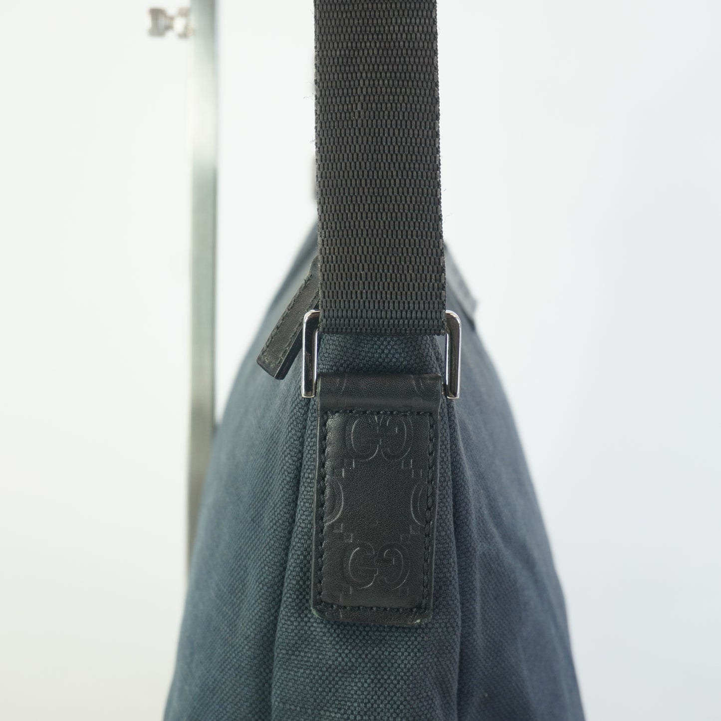 Gucci Messenger Bag SHW Medium