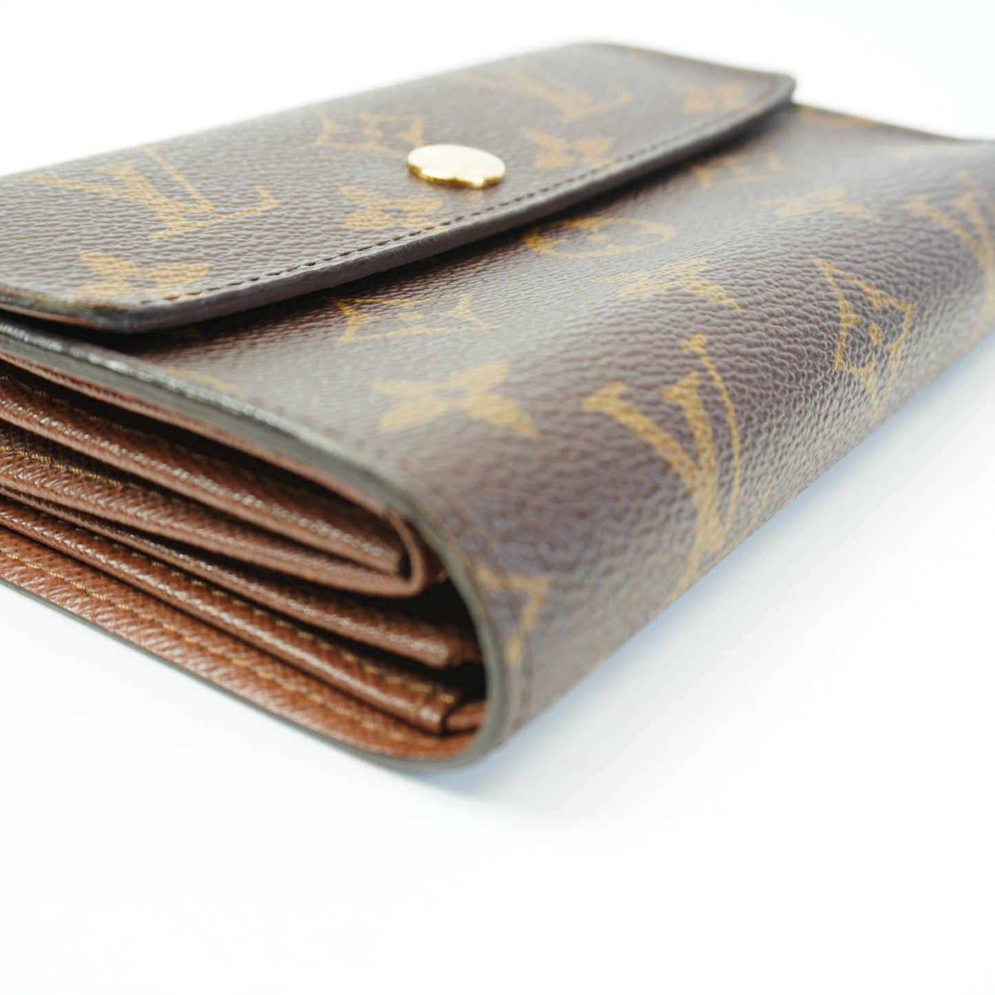 Louis Vuitton	Monogram Alexandra Wallet