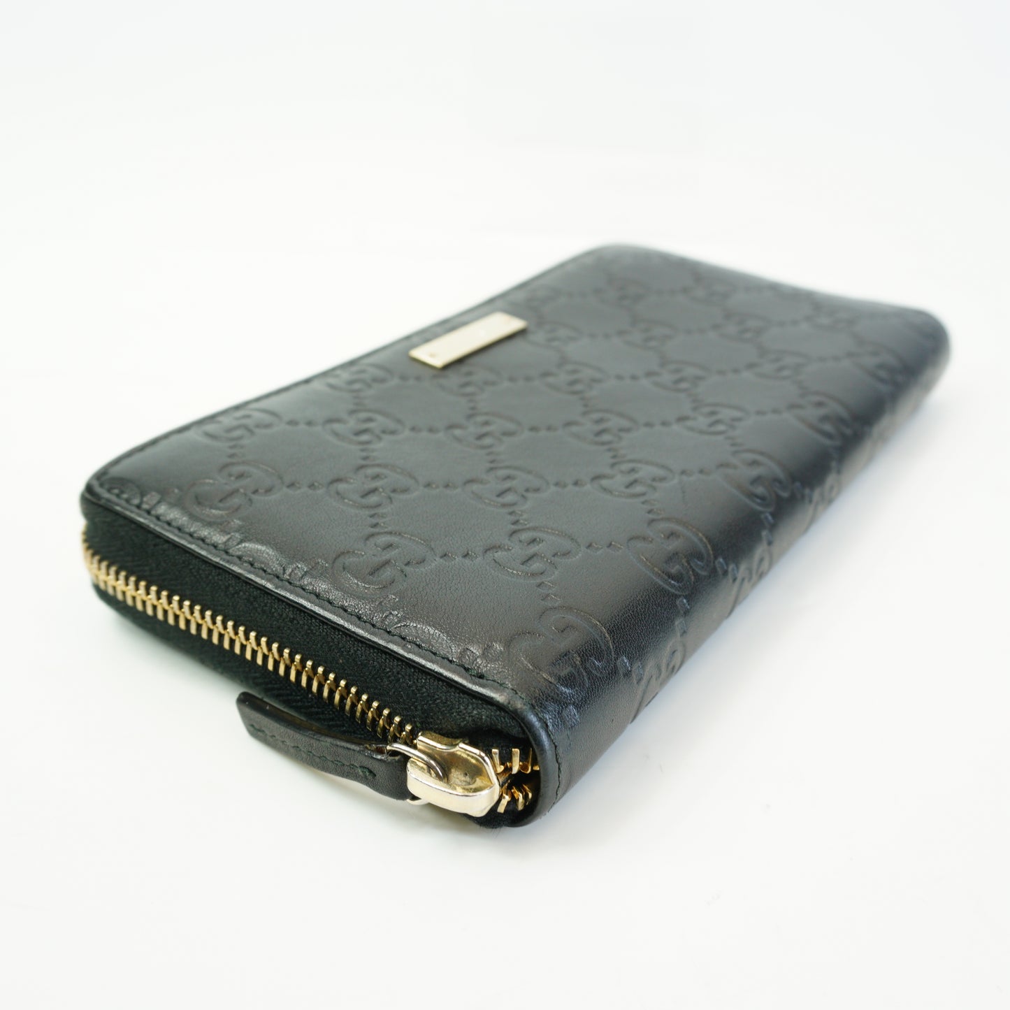 Gucci	Guccissima Margaux Metal Zip Around Wallet Black GHW