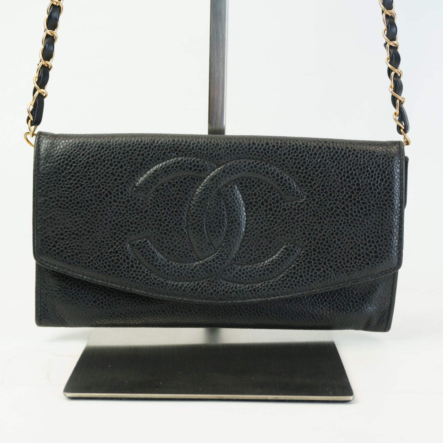 Chanel	Timeless CC wallet On Chain Black GHW