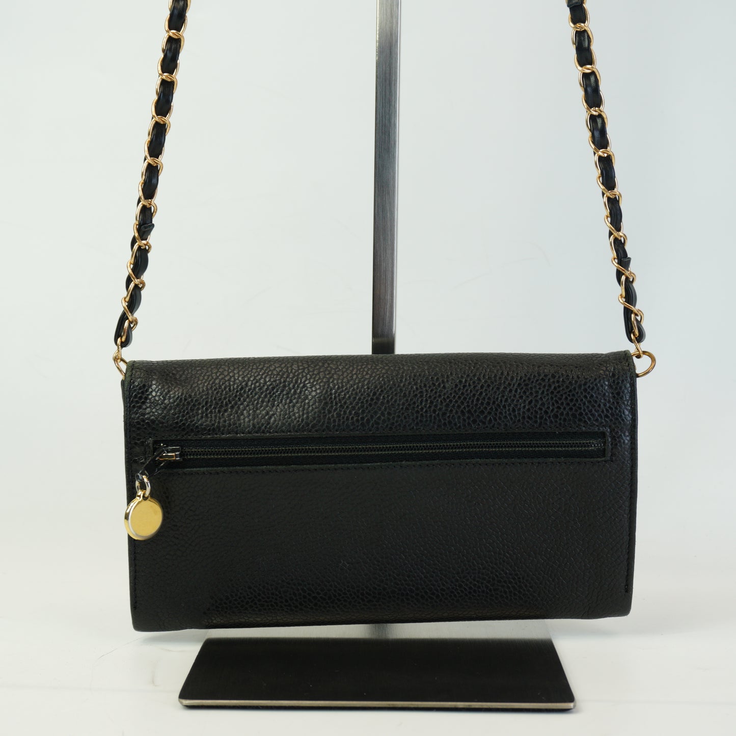 Chanel	Timeless CC wallet On Chain Black GHW