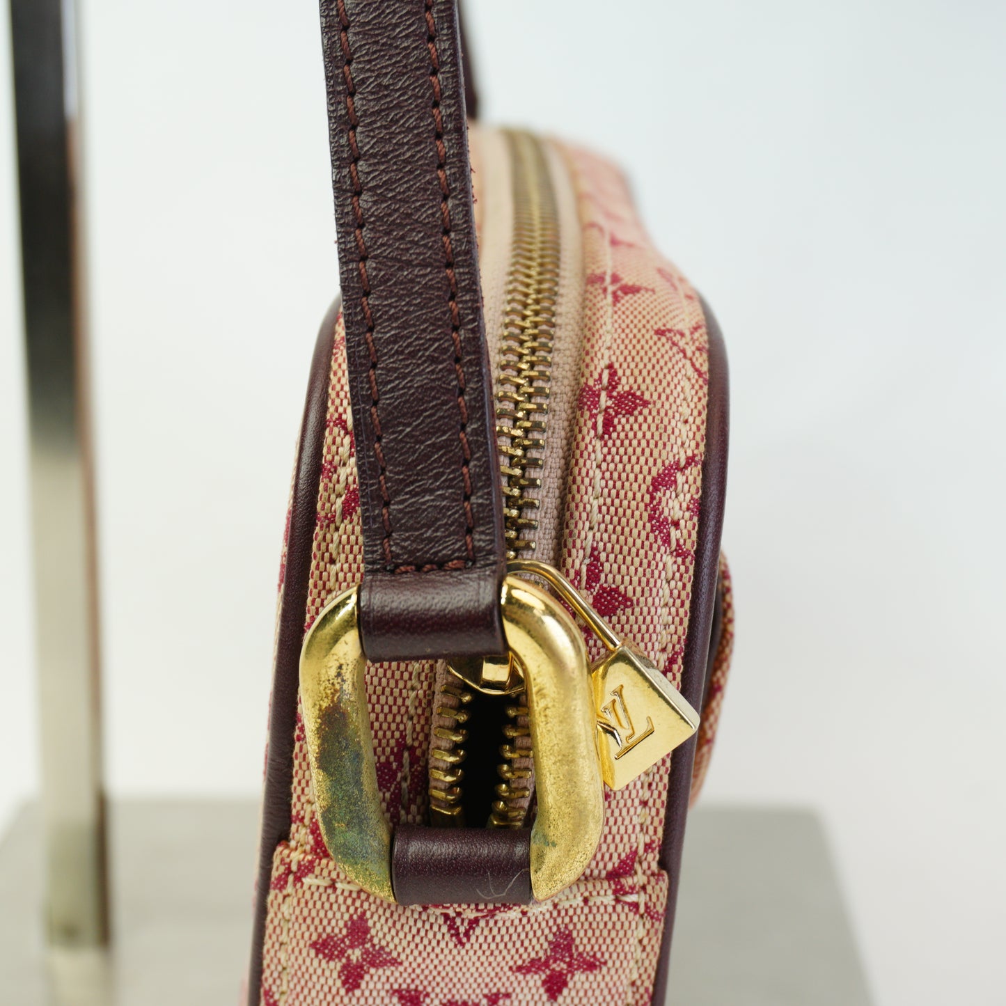 Louis Vuitton	Monogram Mini  Juliette Bag