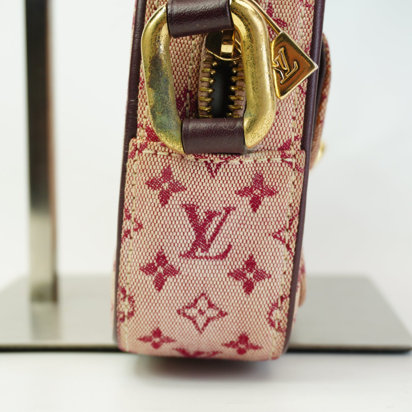 Louis Vuitton	Monogram Mini  Juliette Bag