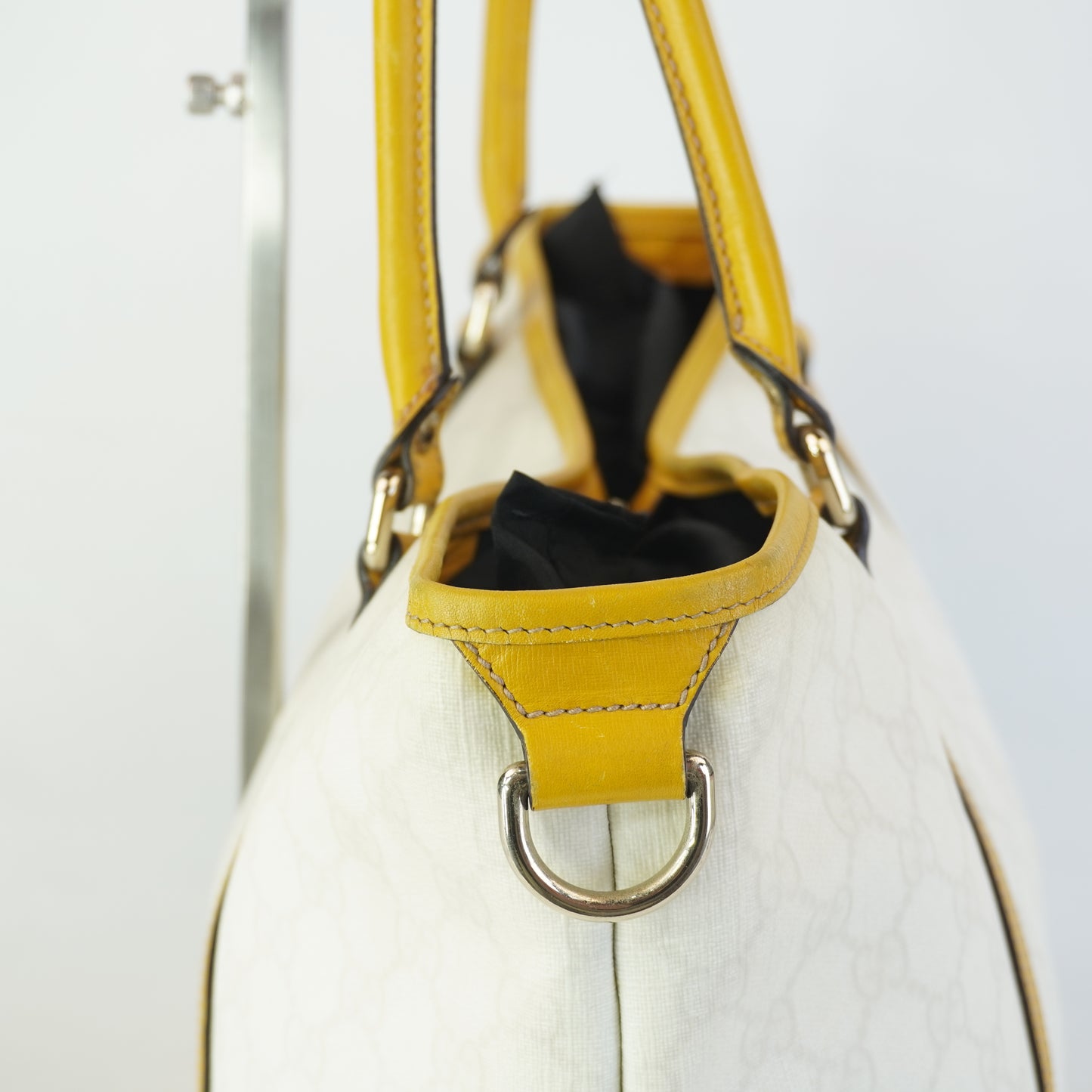 Gucci GG Supreme Joy Tote Bag SHW Medium