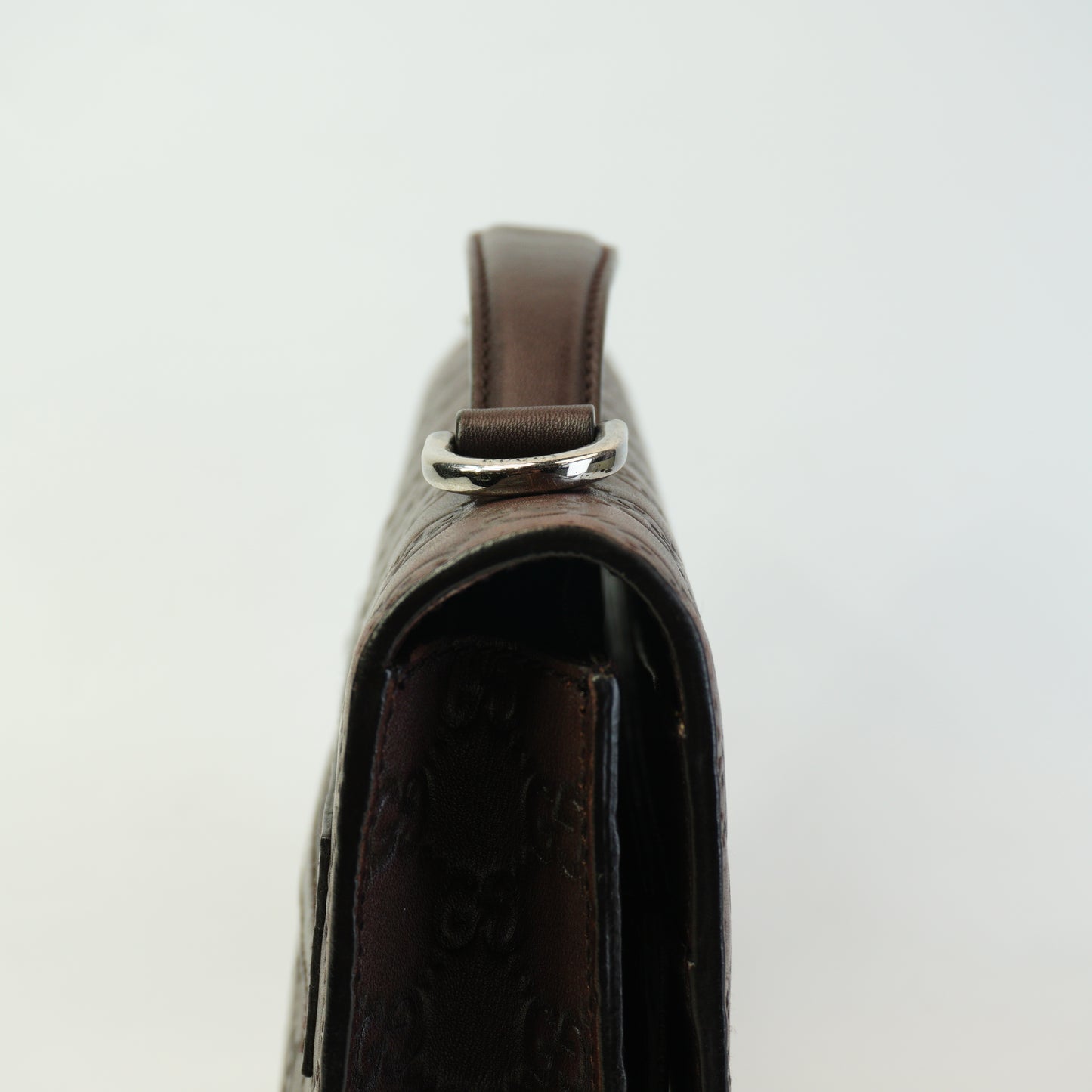 Gucci	Guccissima Leather Clutch Medium Brown SHW