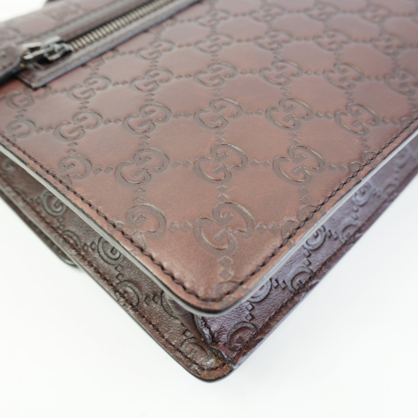 Gucci	Guccissima Leather Clutch Medium Brown SHW