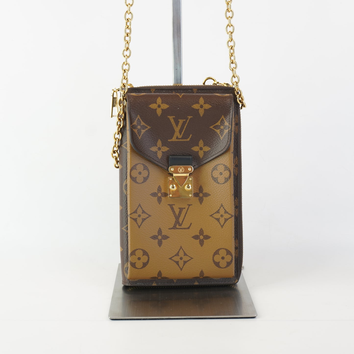 Louis Vuitton	Vertical Zippy WOC Mono