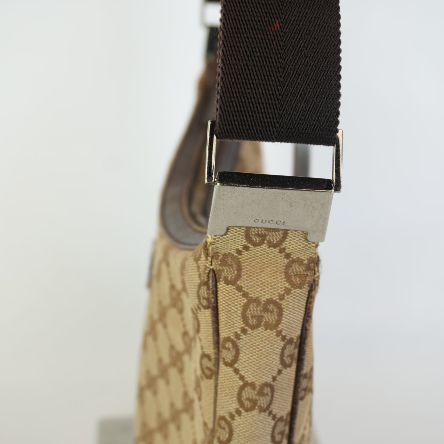 Gucci Messenger Bag SHW Medium