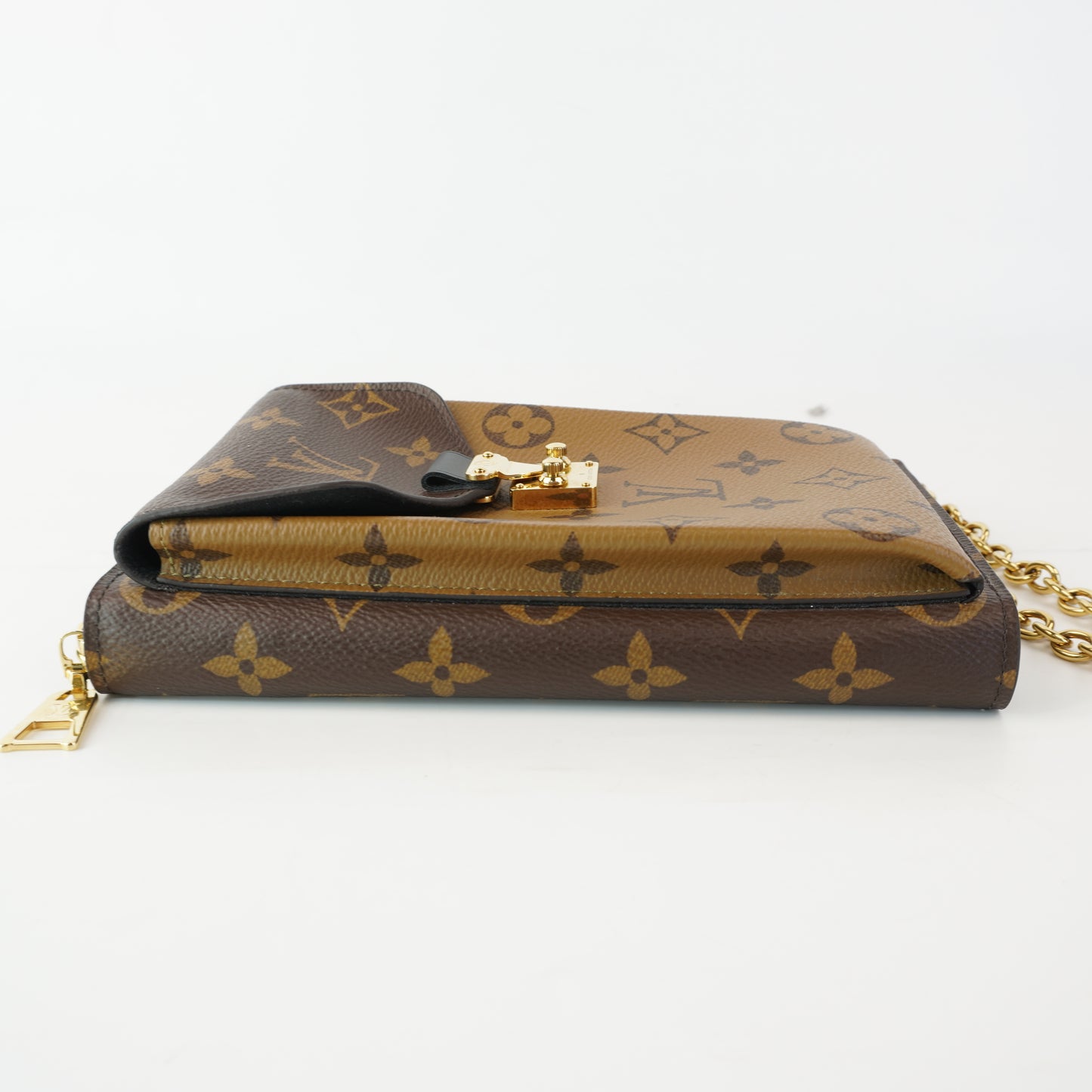 Louis Vuitton	Vertical Zippy WOC Mono