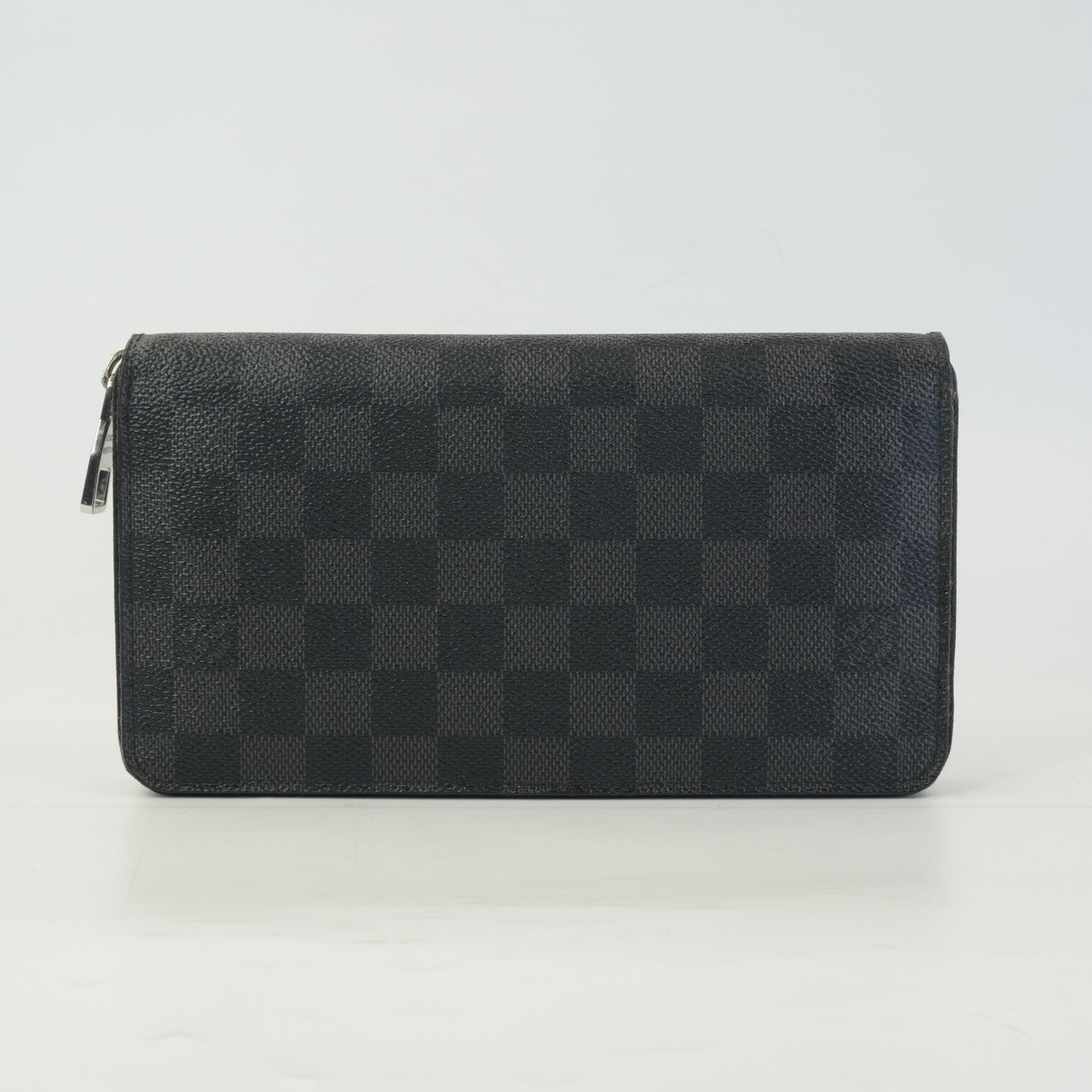 Louis Vuitton	Damier Graphite Zippy Wallet