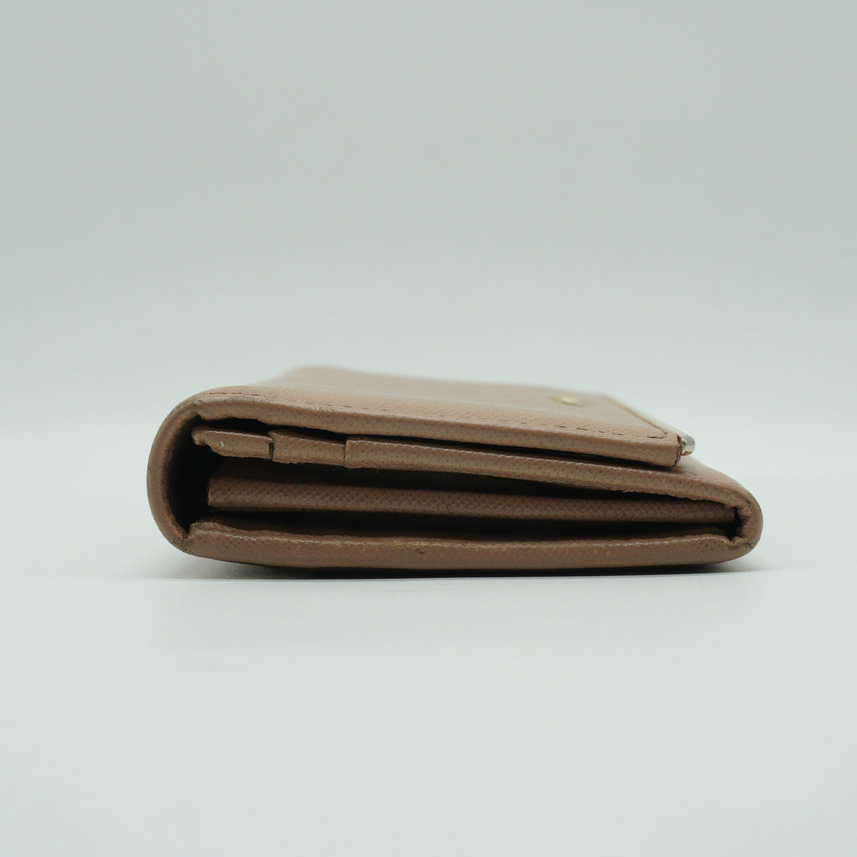 Prada	Saffiano Leather Continental Wallet Beige GHW