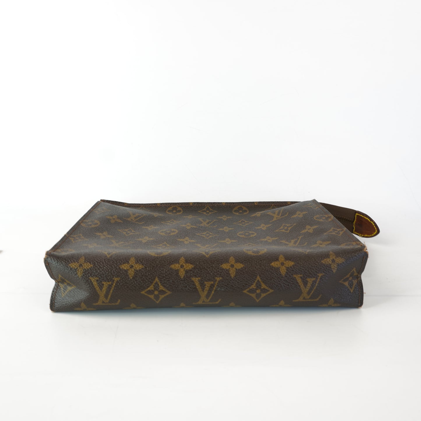Louis Vuitton	Toiletry Pouch 26 Mono