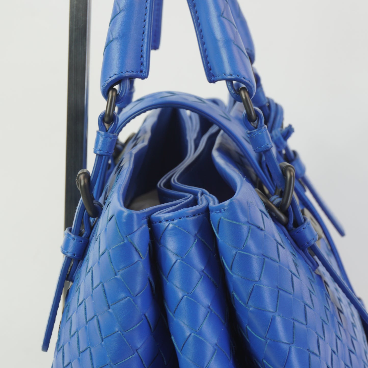 Bottega Veneta Roma Intrecciato Tote BHW Medium